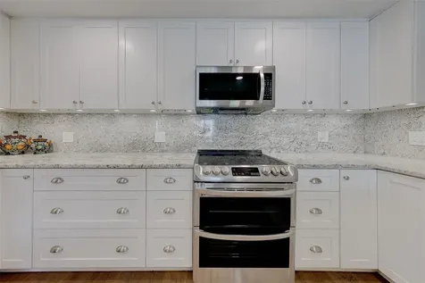 1460 Gulf Boulevard Clearwater FL 33767