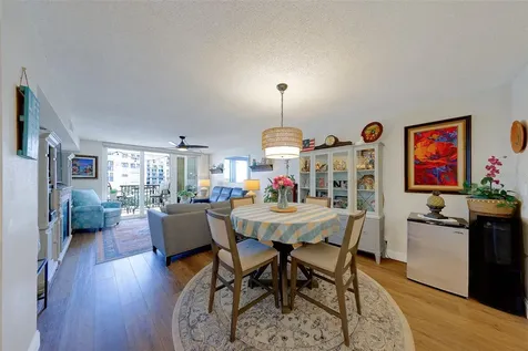 1460 Gulf Boulevard Clearwater FL 33767