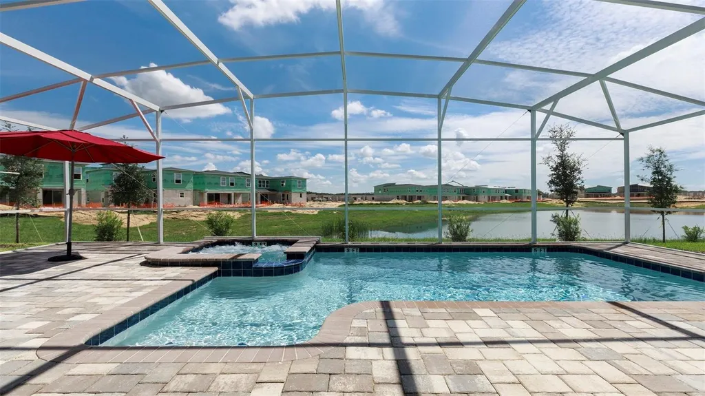 333 Ocean Course Avenue Davenport FL 33896