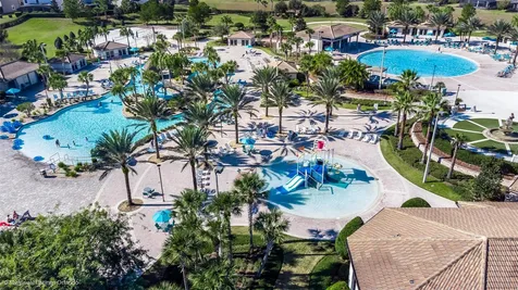 333 Ocean Course Avenue Davenport FL 33896