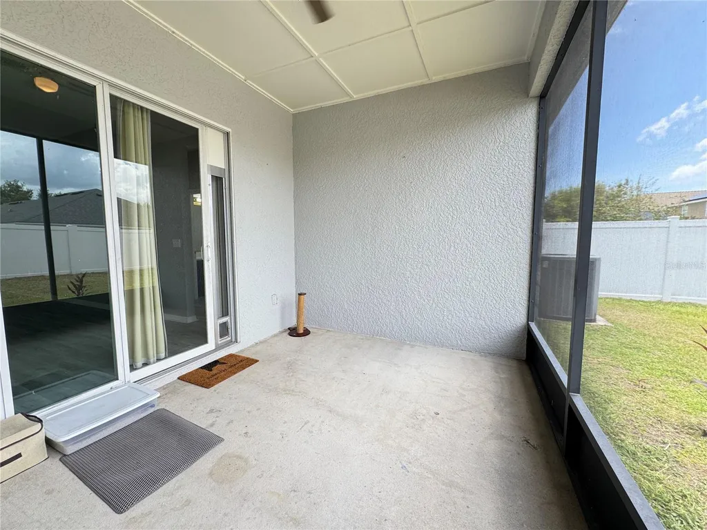 10868 Standing Stone Drive Wimauma FL 33598