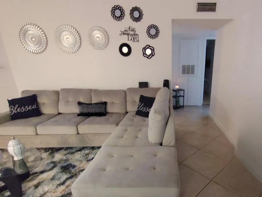 4275 Perkinshire Lane Orlando FL 32822