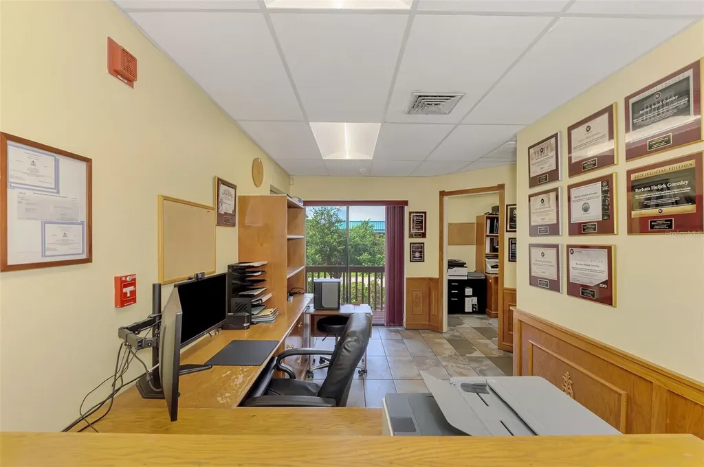 2831 Ringling Boulevard Sarasota FL 34237