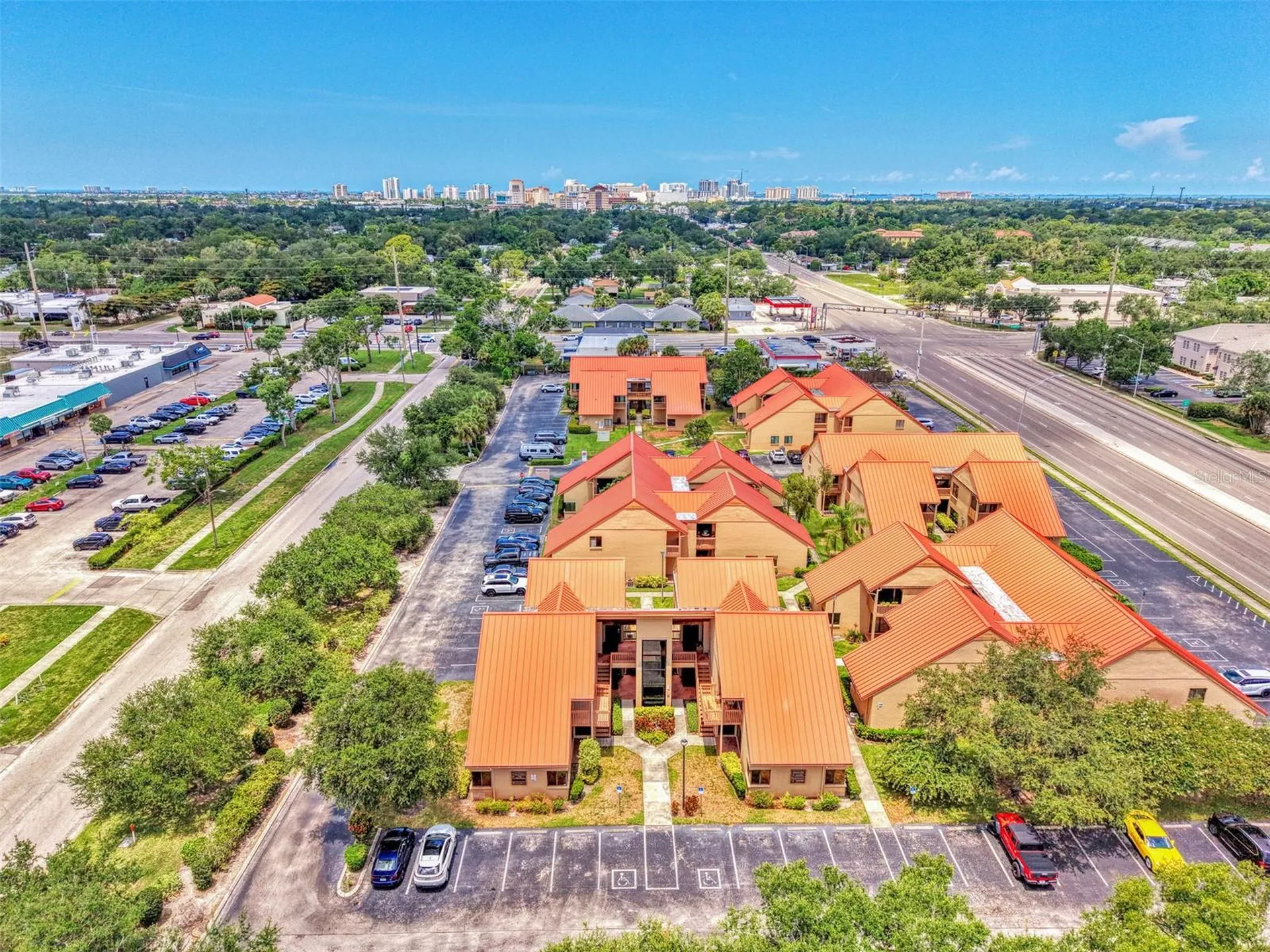 2831 Ringling Boulevard Sarasota FL 34237