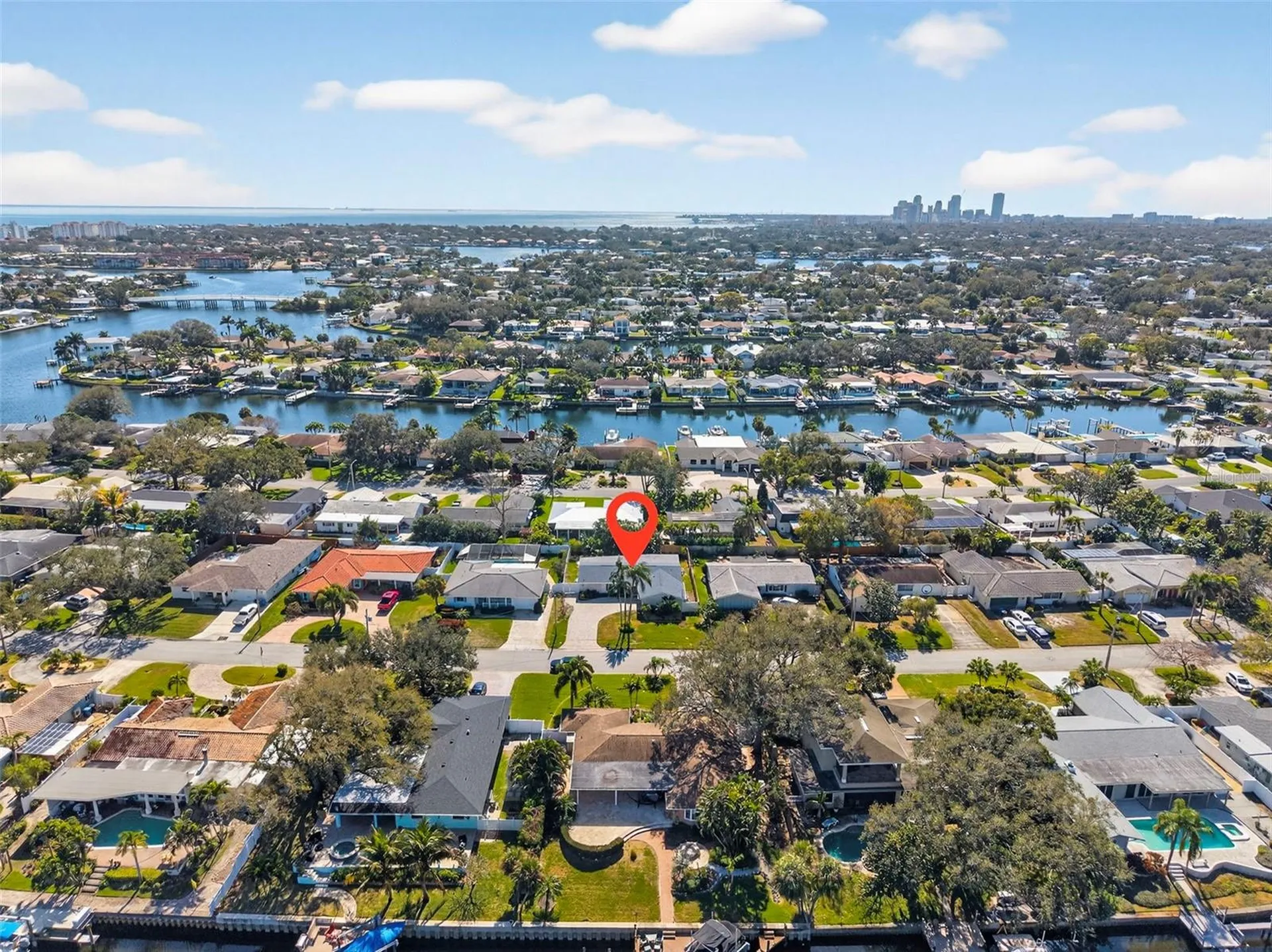 1122 45th Avenue NE St Petersburg FL 33703