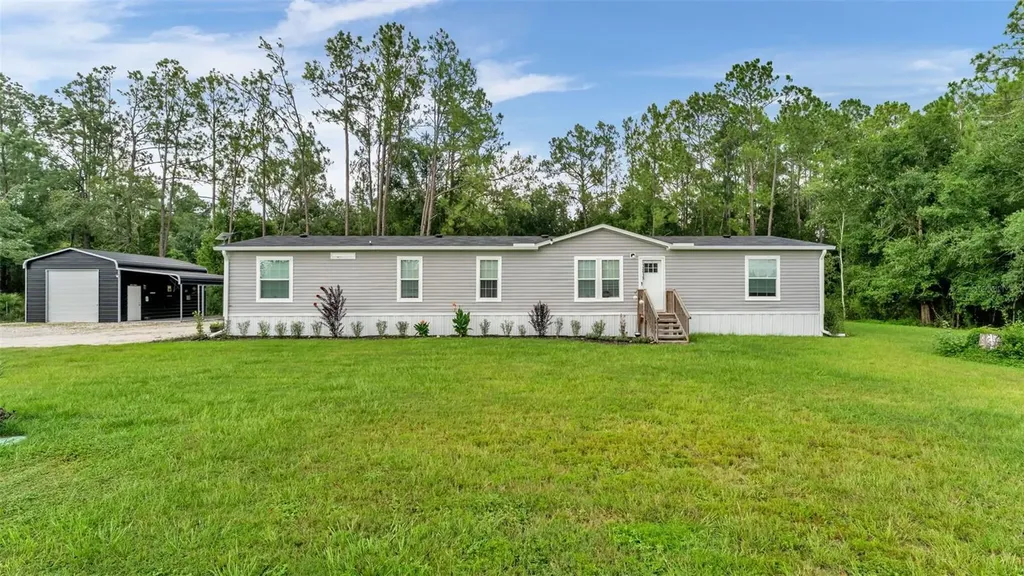 12615 Old Dade City Road Kathleen FL 33849