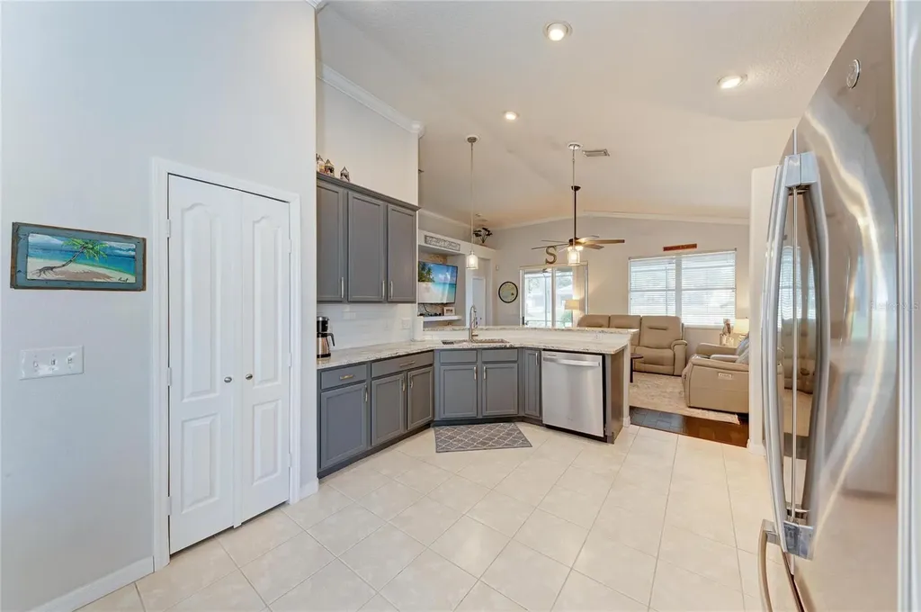 3114 38th Terrace E Bradenton FL 34208
