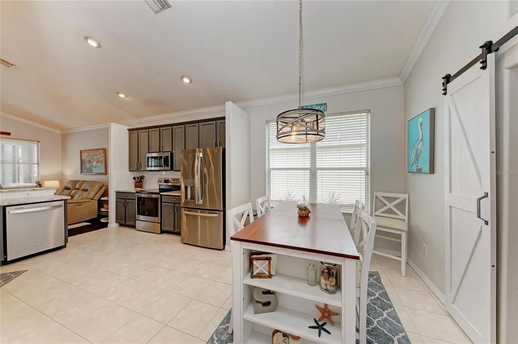 3114 38th Terrace E Bradenton FL 34208