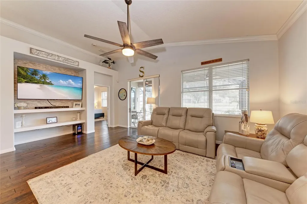 3114 38th Terrace E Bradenton FL 34208
