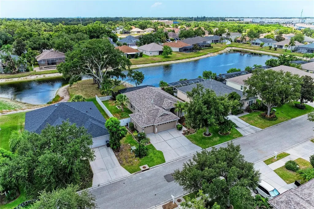 3114 38th Terrace E Bradenton FL 34208