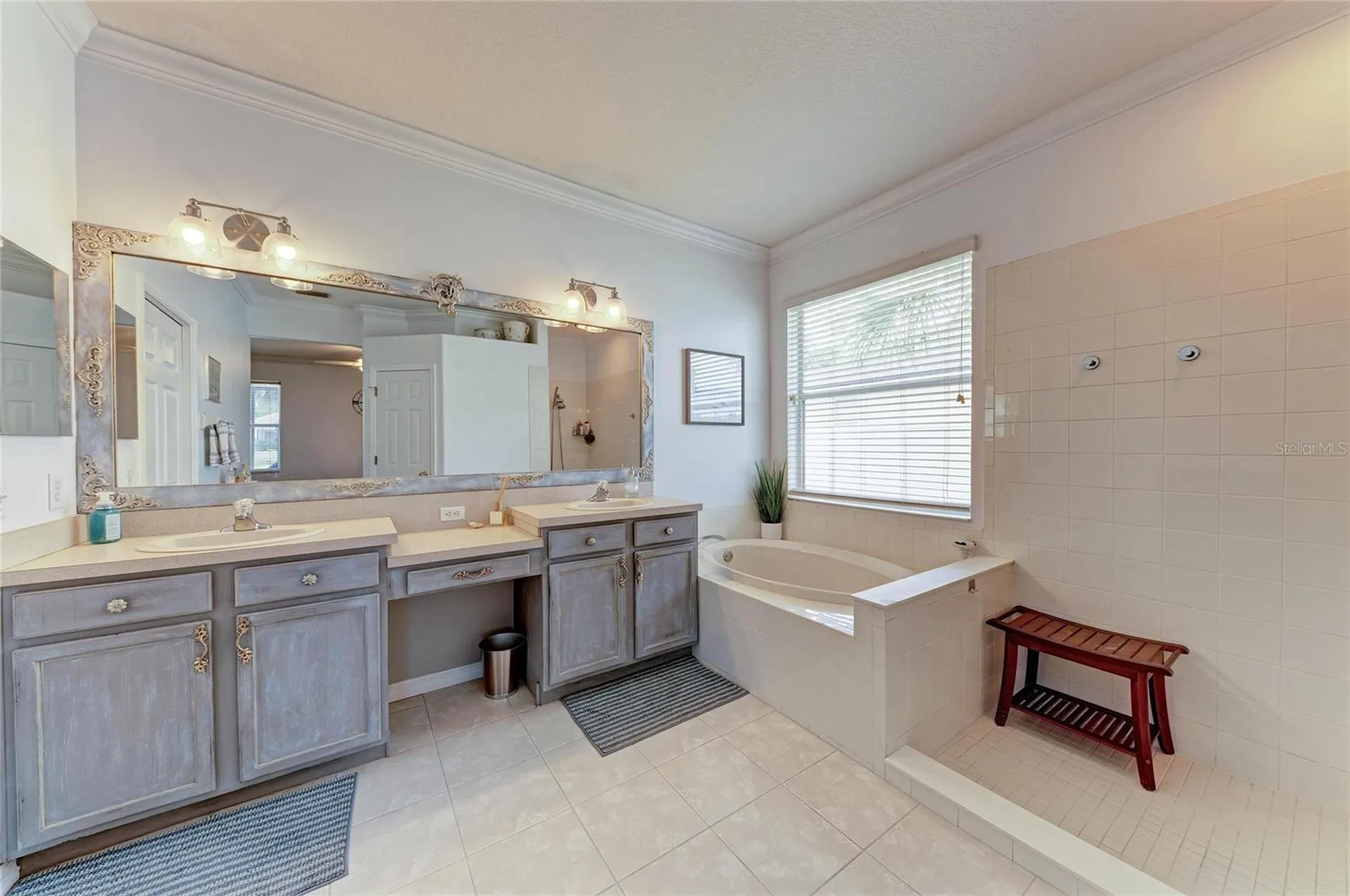 3114 38th Terrace E Bradenton FL 34208
