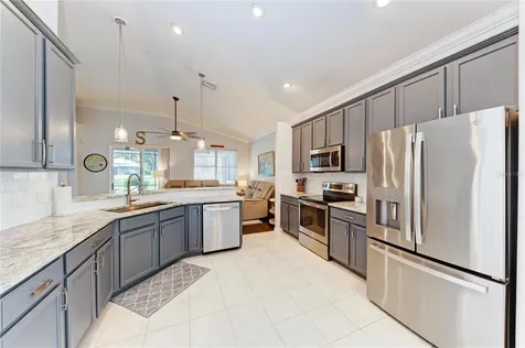 3114 38th Terrace E Bradenton FL 34208