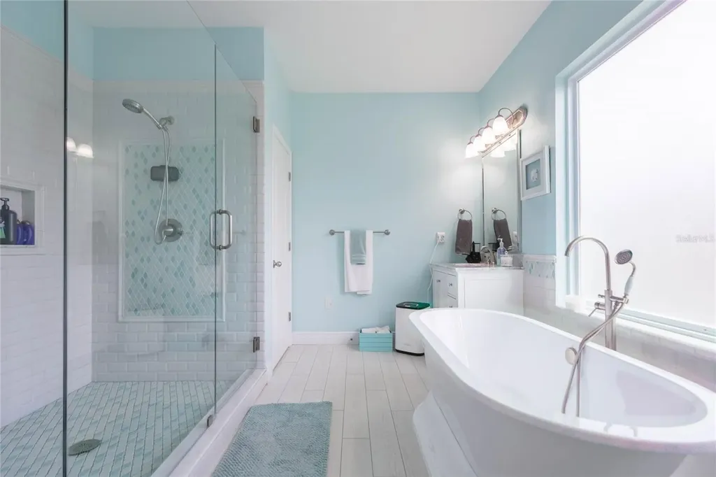 20105 Eagles Landing Way Tampa FL 33647