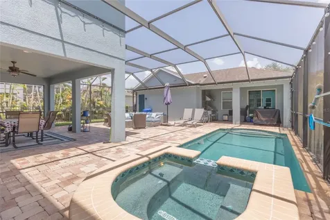 20105 Eagles Landing Way Tampa FL 33647