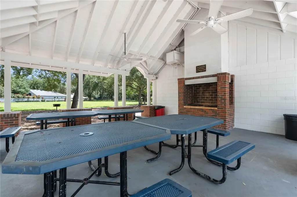 5100 Burchette Road Tampa FL 33647