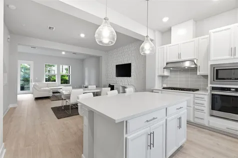 2511 N Grady Avenue Tampa FL 33607