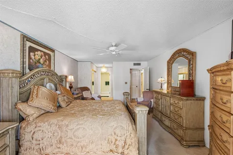 1430 Gulf Boulevard Clearwater Beach FL 33767