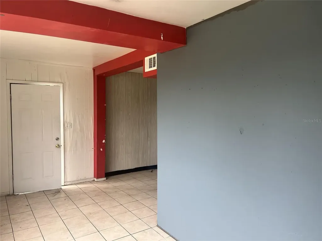 124 Daytona Avenue Holly Hill FL 32117