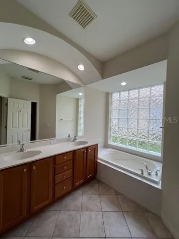 6517 Tailfeather Way Bradenton FL 34203