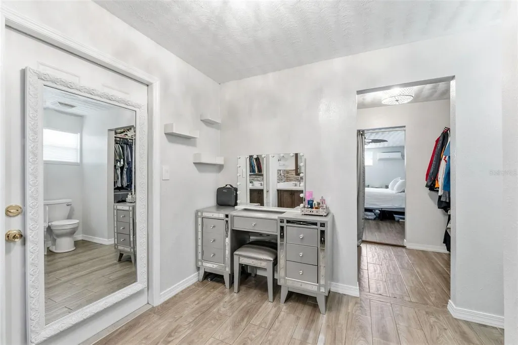 4610 71st Street N St Petersburg FL 33709