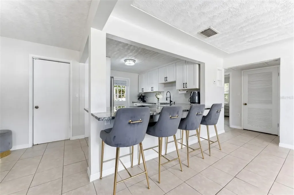 4610 71st Street N St Petersburg FL 33709