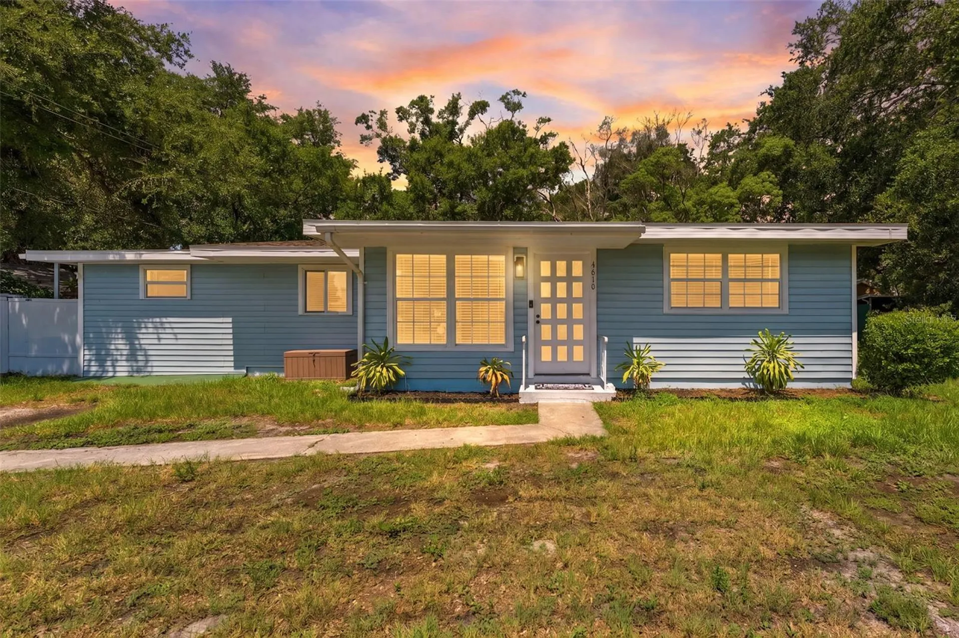4610 71st Street N St Petersburg FL 33709
