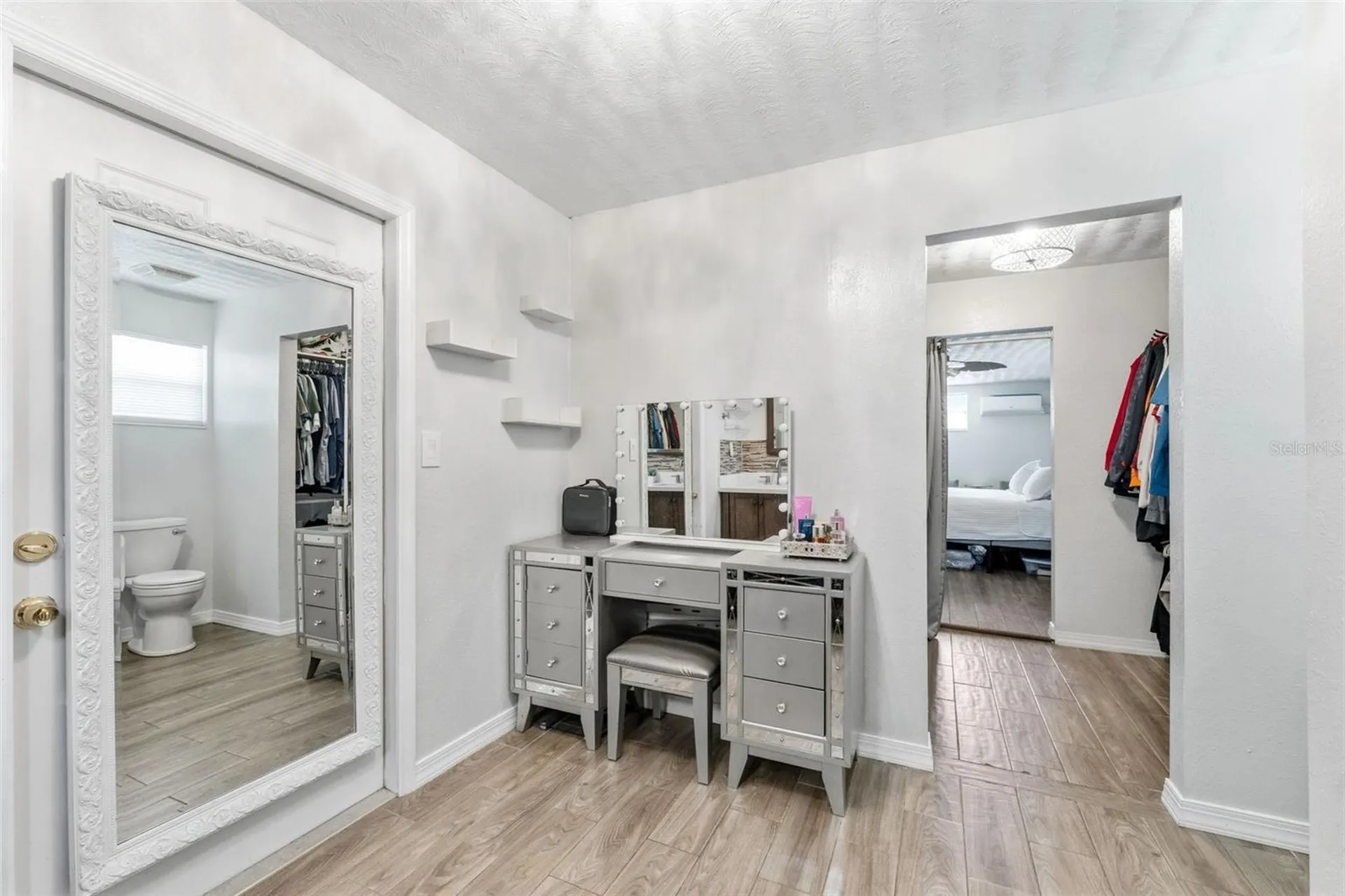 4610 71st Street N St Petersburg FL 33709