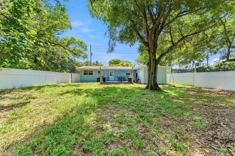 4610 71st Street N St Petersburg FL 33709