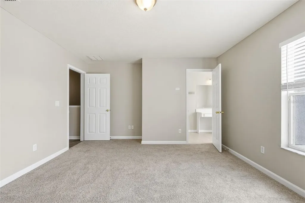 901 Pine Pointe Lane Orlando FL 32828