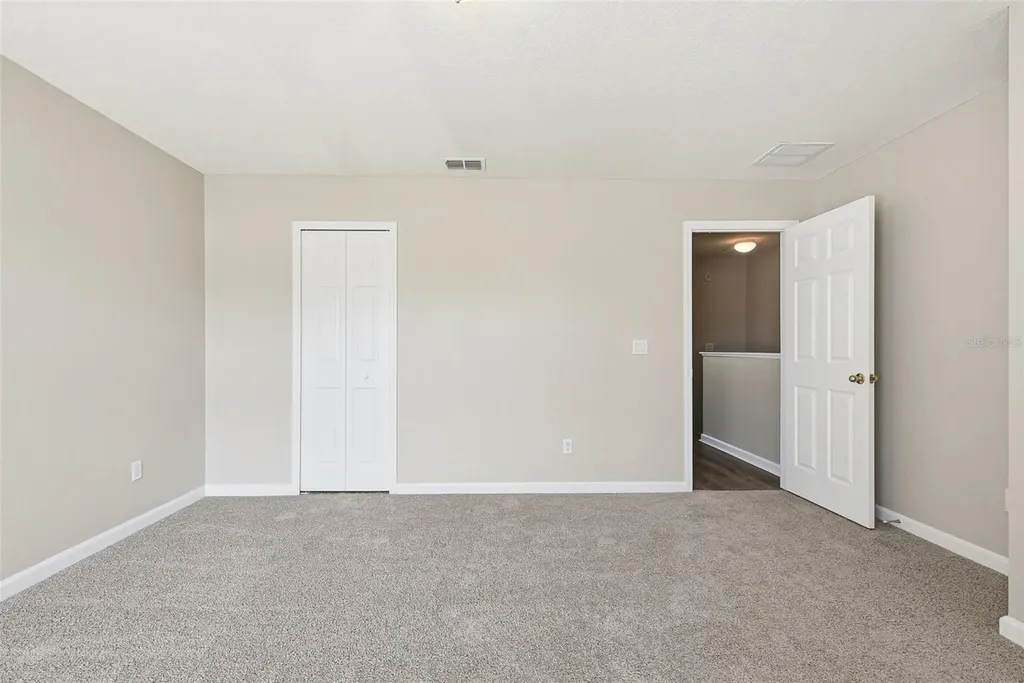 901 Pine Pointe Lane Orlando FL 32828