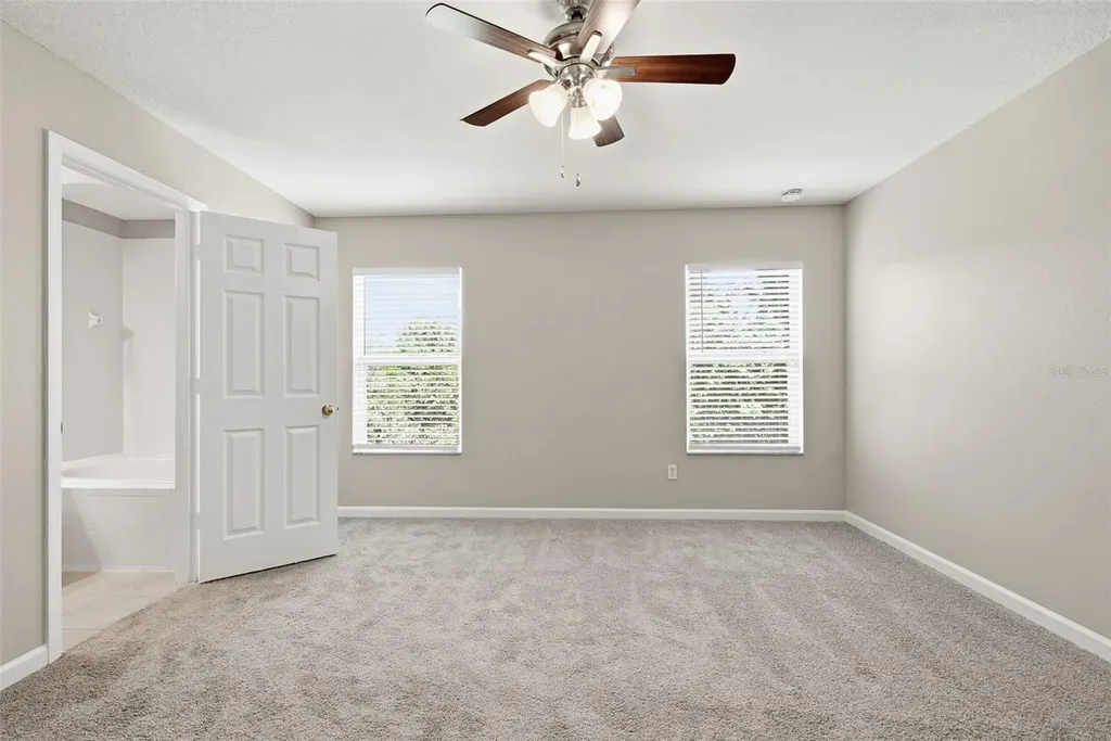 901 Pine Pointe Lane Orlando FL 32828