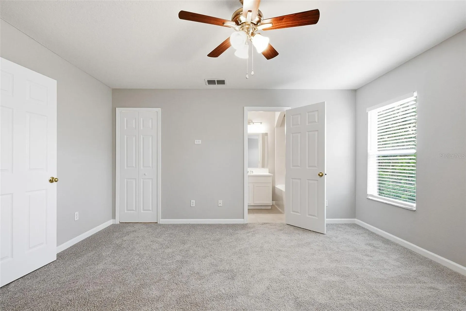 901 Pine Pointe Lane Orlando FL 32828