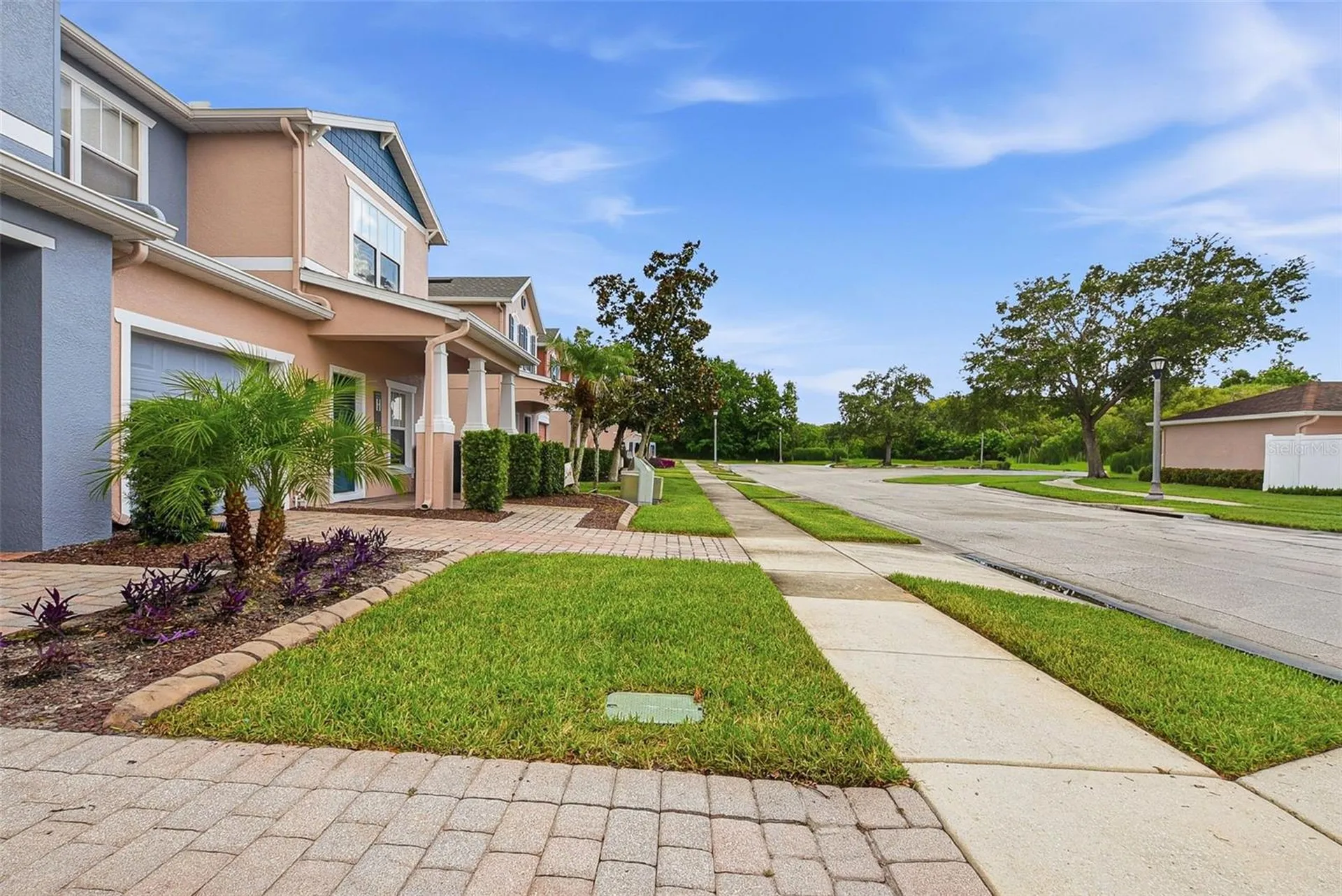 901 Pine Pointe Lane Orlando FL 32828