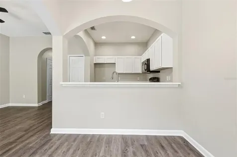 901 Pine Pointe Lane Orlando FL 32828