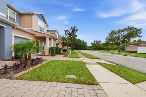 901 Pine Pointe Lane Orlando FL 32828
