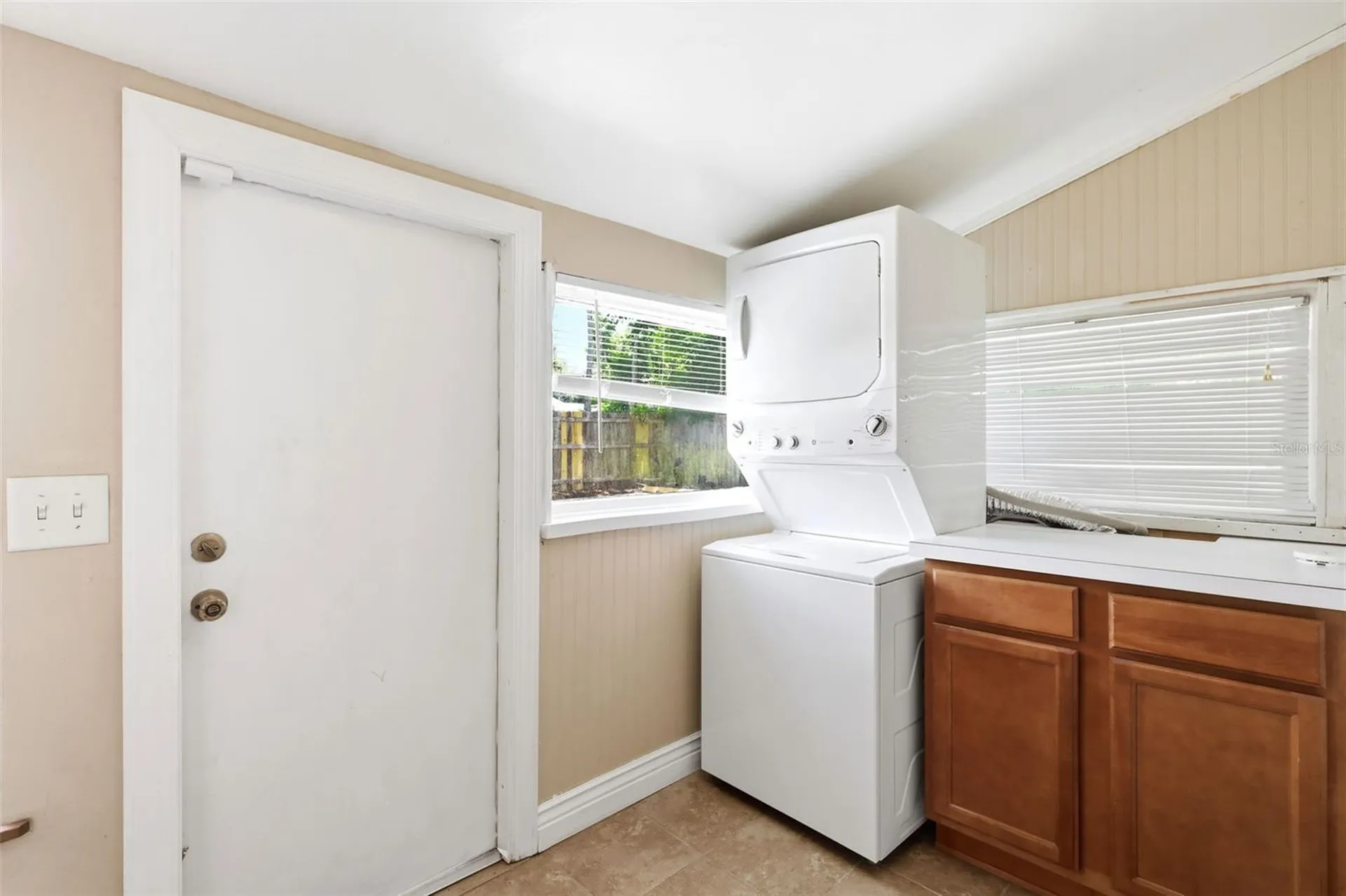 347 W Wisconsin Avenue Deland FL 32720