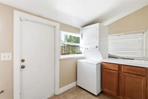 347 W Wisconsin Avenue Deland FL 32720