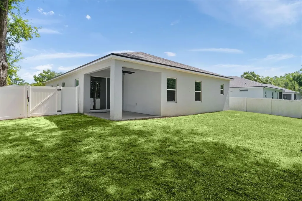 8578 SE 164th Place Summerfield FL 34491