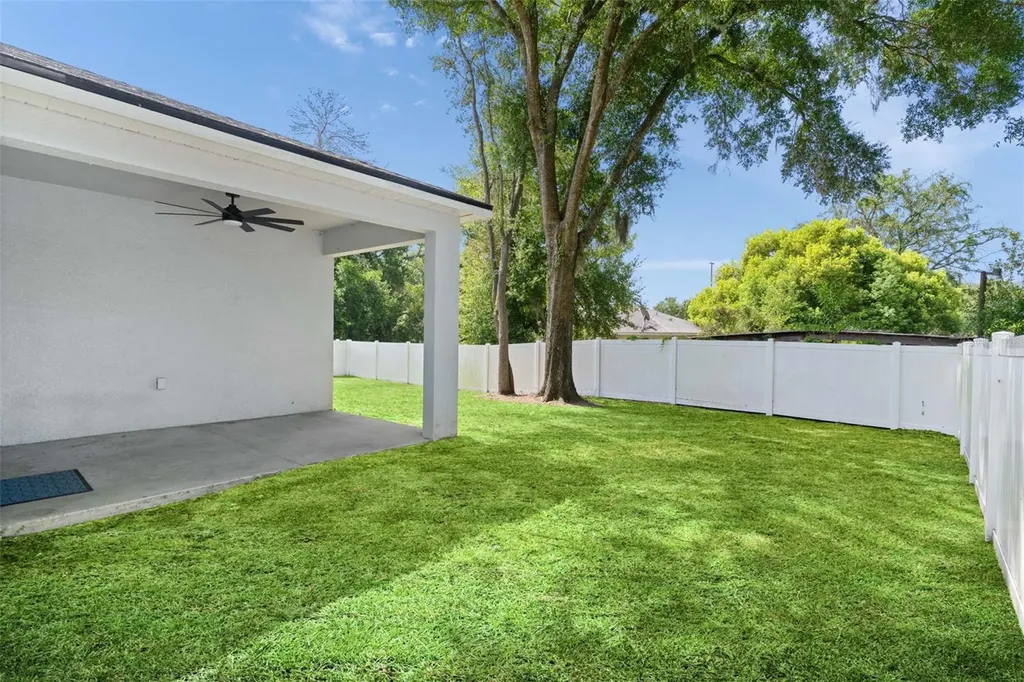 8578 SE 164th Place Summerfield FL 34491