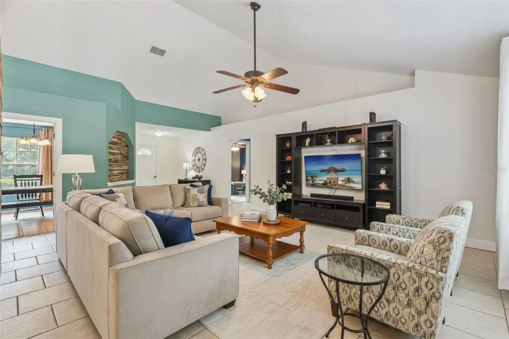 136 Chestnut Avenue Orange City FL 32763