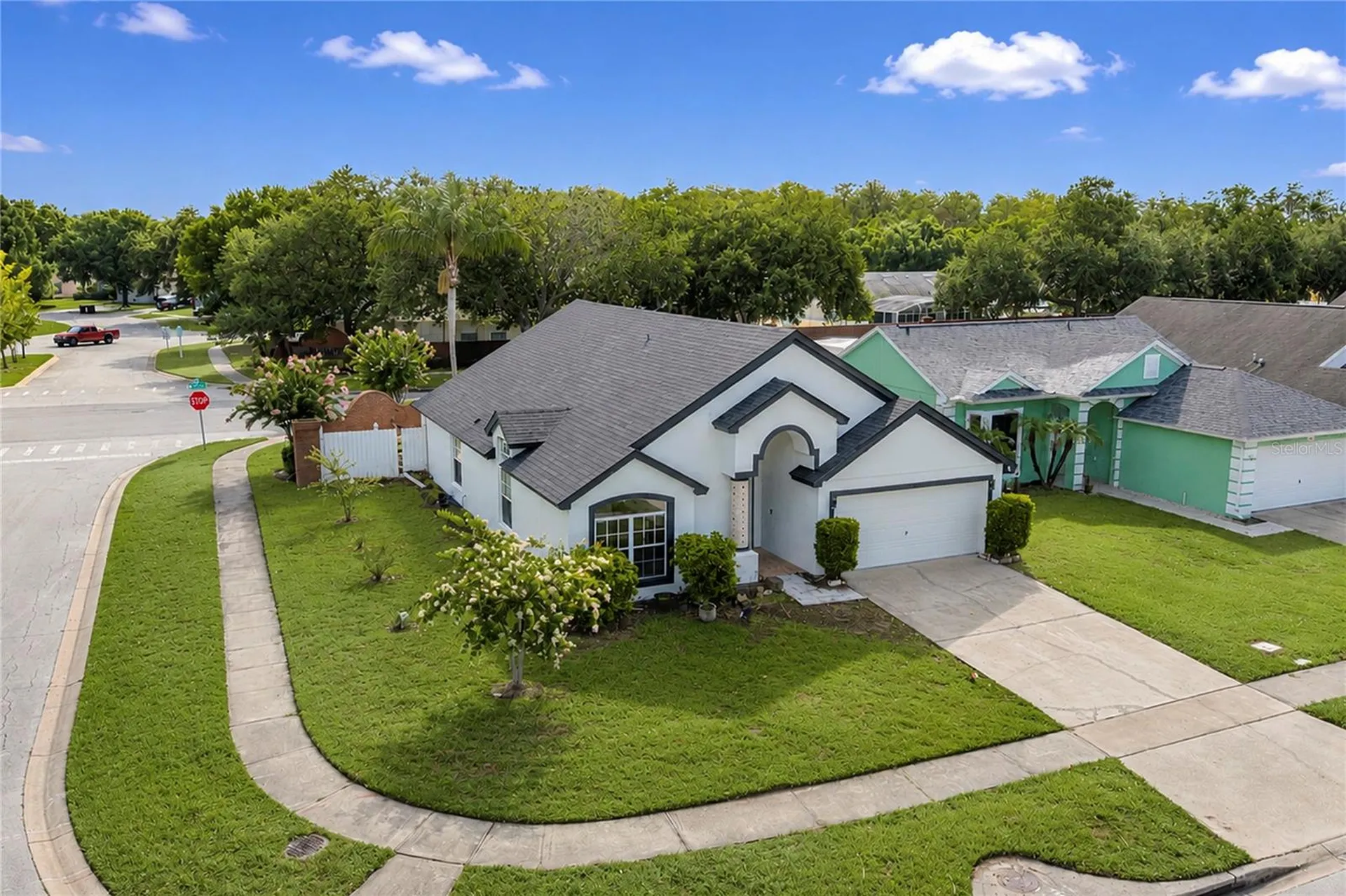 2039 Shannon Lakes Boulevard Kissimmee FL 34743