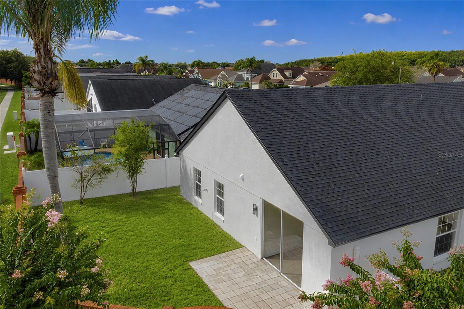 2039 Shannon Lakes Boulevard Kissimmee FL 34743