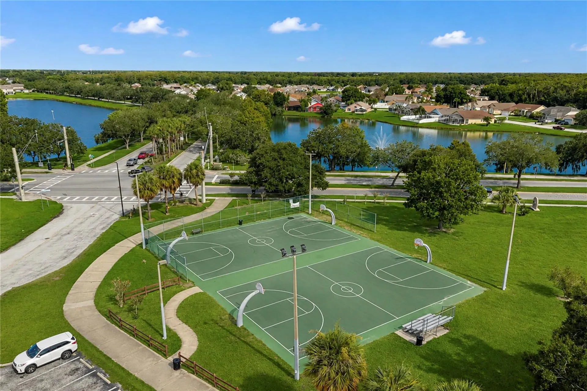 2039 Shannon Lakes Boulevard Kissimmee FL 34743