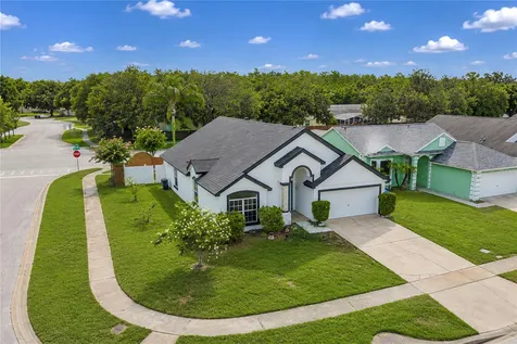 2039 Shannon Lakes Boulevard Kissimmee FL 34743