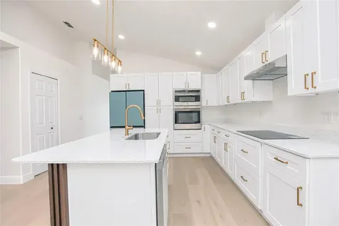 2039 Shannon Lakes Boulevard Kissimmee FL 34743