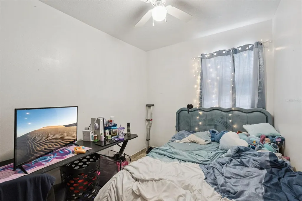 6833 Longmeade Lane Orlando FL 32822