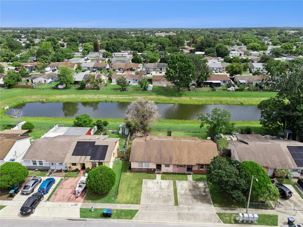 6833 Longmeade Lane Orlando FL 32822