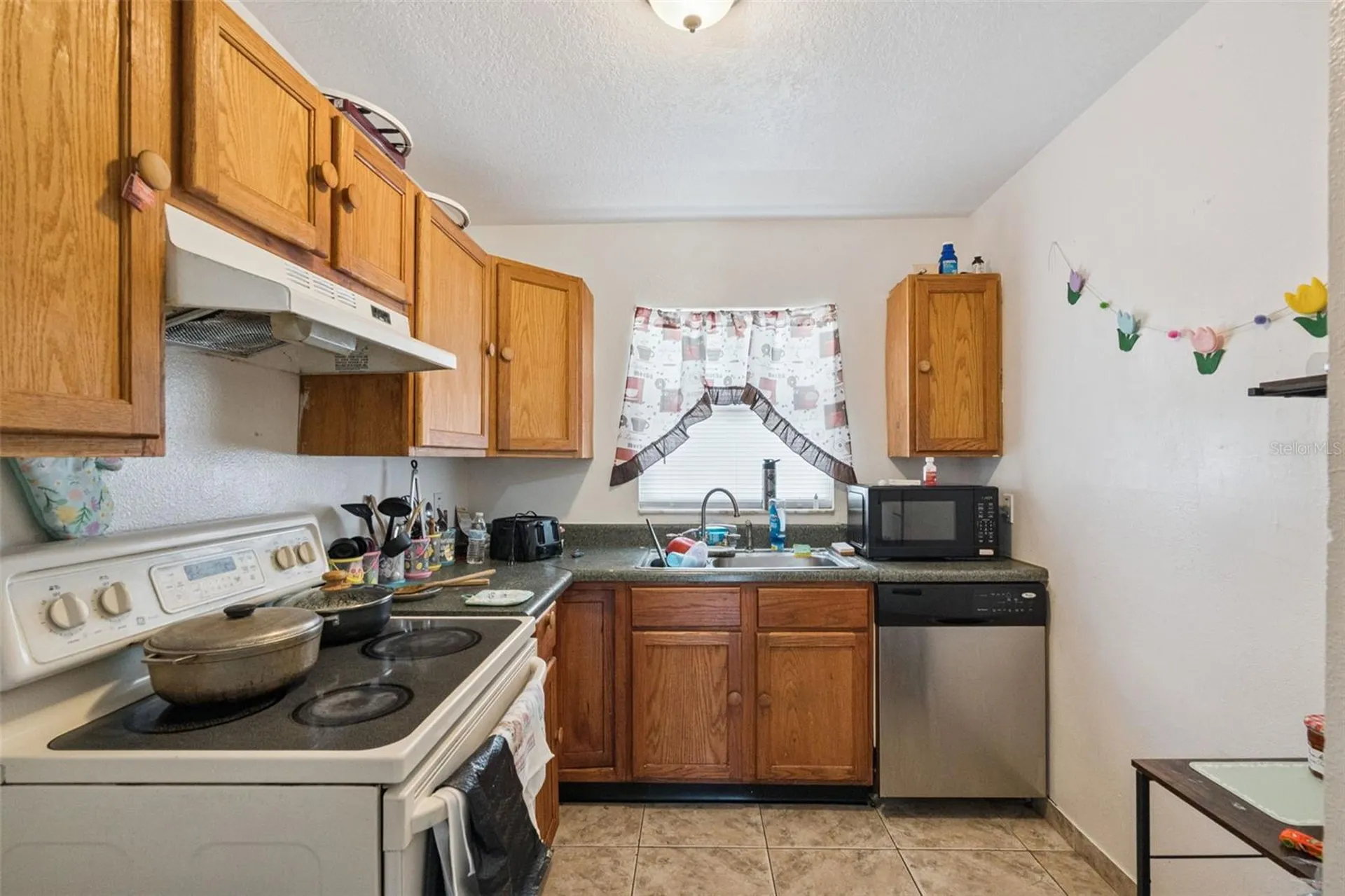 6833 Longmeade Lane Orlando FL 32822