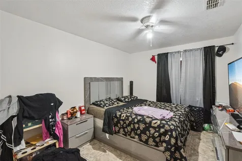 6833 Longmeade Lane Orlando FL 32822