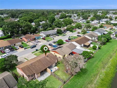 6833 Longmeade Lane Orlando FL 32822